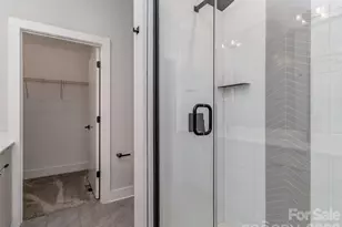 1212 Minter Pl, Charlotte, NC 28203 - Photo 16