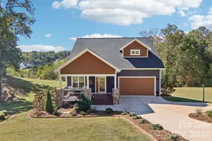 15 Temujin Dr, Leicester, NC 28748 - Photo 2
