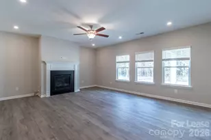 4621 Rosalyn Ln, Kannapolis, NC 28081 - Photo 12