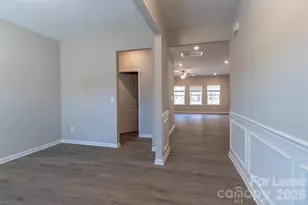 4621 Rosalyn Ln, Kannapolis, NC 28081 - Photo 4