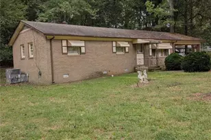 506 California Cir, York, SC 29745 - Photo 2