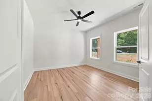 375 Lake Farm Dr, Salisbury, NC 28146 - Photo 8