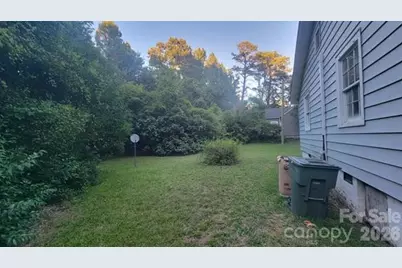 910 W Mauney Avenue, Gastonia, NC 28052 - Photo 20