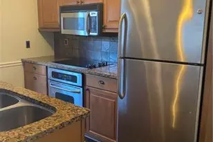 614 Woodruff Pl, Charlotte, NC 28208 - Photo 20