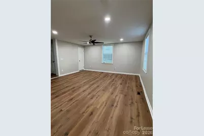 1015 4th Avenue, Gastonia, NC 28052 - Photo 4