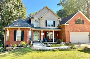 129 Big Oak Ln, Statesville, NC 28625 - Photo 1