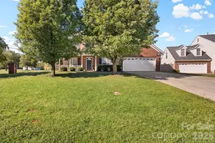 156 Rusty Nail Dr, Mooresville, NC 28115 - Photo 1