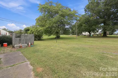 2204 W Main Street, Albemarle, NC 28001 - Photo 2