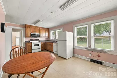 2204 W Main Street, Albemarle, NC 28001 - Photo 20