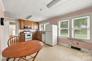 2204 W Main St, Albemarle, NC 28001 - Photo 20