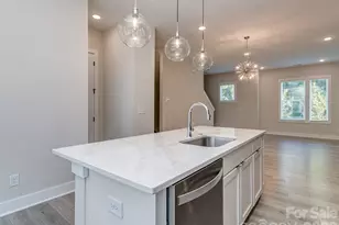 834 Van Every St, Charlotte, NC 28205 - Photo 16