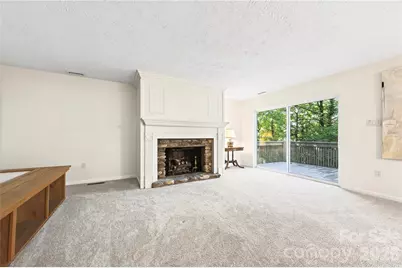112 Rhododendron Avenue, Black Mountain, NC 28711 - Photo 12