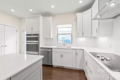13051 Tinton Avenue, Charlotte, NC 28204 - Photo 16