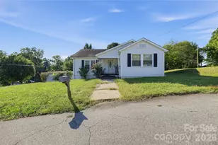 519 E 2nd Ave, Newton, NC 28658 - Photo 2