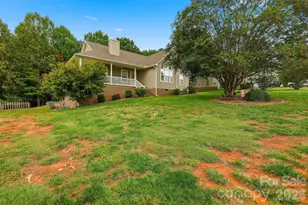 217 Sundance Cir, Statesville, NC 28625 - Photo 8