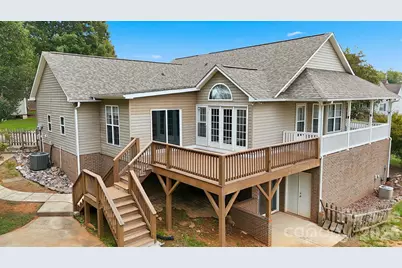 217 Sundance Circle, Statesville, NC 28625 - Photo 2