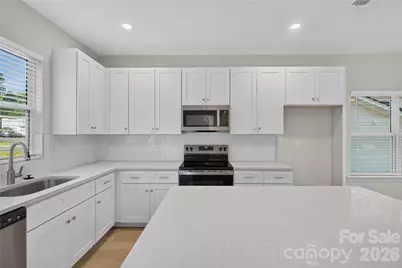 3535 Avalon Avenue, Charlotte, NC 28208 - Photo 10