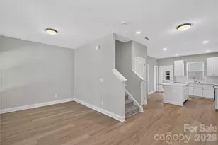 3535 Avalon Ave, Charlotte, NC 28208 - Photo 6