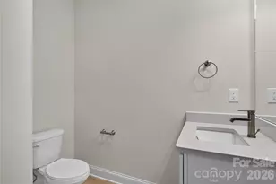 3535 Avalon Ave, Charlotte, NC 28208 - Photo 12