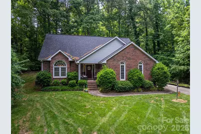 645 Deerfield Drive, Mount Holly, NC 28120 - Photo 8