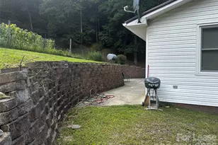 328 Bloody Fork Rd, Burnsville, NC 28714 - Photo 26