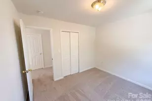 4735 Nijinsky Ct, Charlotte, NC 28216 - Photo 18