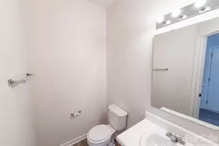 4735 Nijinsky Ct, Charlotte, NC 28216 - Photo 22