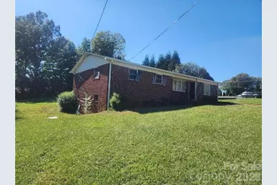 102 Garrison Drive, Morganton, NC 28655 - Photo 2