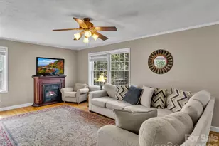 21 Eden Ln, Waynesville, NC 28785 - Photo 10