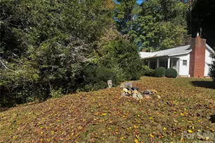 43 Kellogg Farm Rd, Green Mountain, NC 28740 - Photo 10