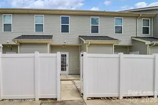 12532 McGrath Dr, Charlotte, NC 28269 - Photo 12