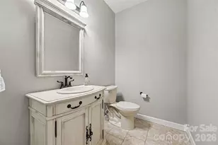 5523 Tullamore Ln, Charlotte, NC 28269 - Photo 16