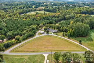 129 Church View Dr, Lawndale, NC 28090 - Photo 2
