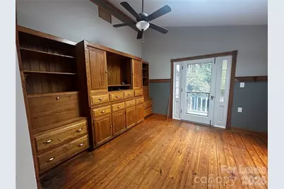 701 Deacon Road, Burnsville, NC 28714 - Photo 6