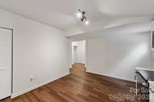 213 Kings Mountain St, York, SC 29745 - Photo 14