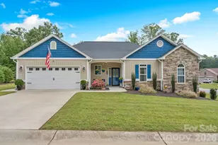 1115 King George Ct, Lenoir, NC 28645 - Photo 1
