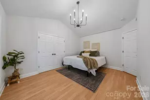 5329 Kuykendall Rd, Charlotte, NC 28270 - Photo 32