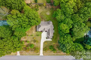 5329 Kuykendall Rd, Charlotte, NC 28270 - Photo 42