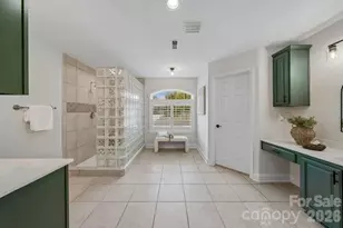 5329 Kuykendall Rd, Charlotte, NC 28270 - Photo 26