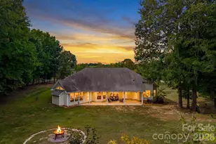 5329 Kuykendall Rd, Charlotte, NC 28270 - Photo 2