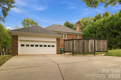 9414 Tillot Drive, Matthews, NC 28105 - Photo 34