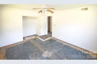 2715 Southwest Boulevard, Charlotte, NC 28216 - Photo 12