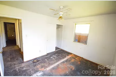 2715 Southwest Boulevard, Charlotte, NC 28216 - Photo 10