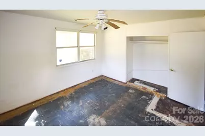 2715 Southwest Boulevard, Charlotte, NC 28216 - Photo 14
