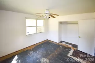 2715 Southwest Blvd, Charlotte, NC 28216 - Photo 14