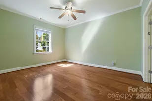 28 Trafalgar Cir, Asheville, NC 28805 - Photo 22