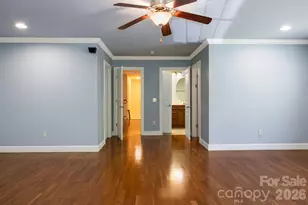 28 Trafalgar Cir, Asheville, NC 28805 - Photo 40