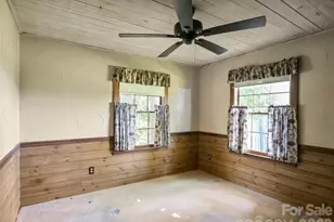 2125 Whiteside Rd, Mill Spring, NC 28756 - Photo 18