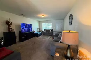 5608 Graypark Dr, Charlotte, NC 28269 - Photo 6