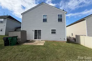 5608 Graypark Dr, Charlotte, NC 28269 - Photo 4